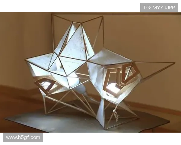 足球明星的道具拍摄背后故事揭秘与创意灵感的碰撞与融合